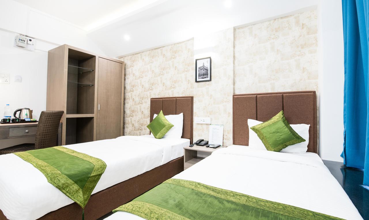 Treebo Trend Viman Nagar Hotel Pune Eksteriør billede